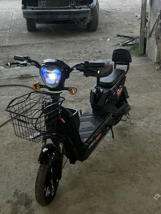 Электро скутер Snapy 700W