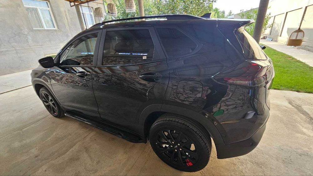 Tracker REDLINE 2024 Black