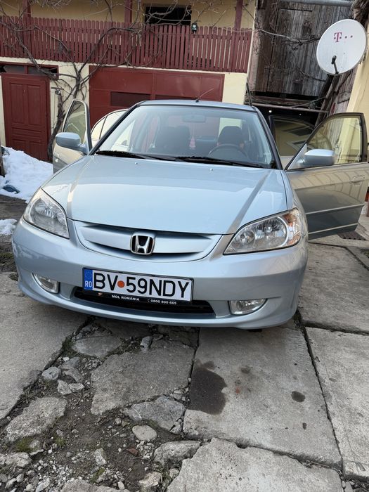 Honda civic.         .