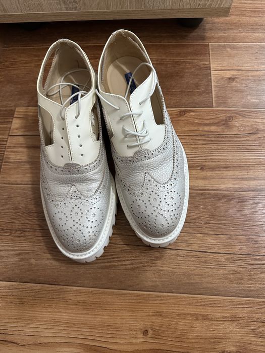 Продам женскую обувь. Торг