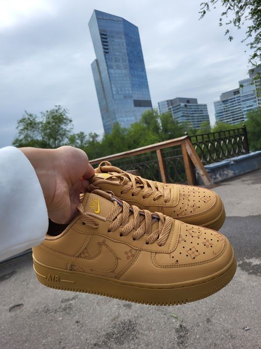 Nike & lv 42размер