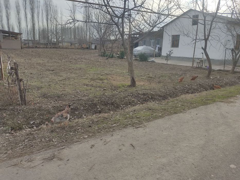 Uy sotiladi 4 xonali