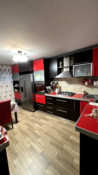 Vila P+1+M Stefanesti, 230 mp utili, teren 550 mp, proprietar