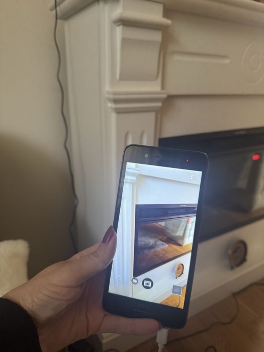 Telefon HTC Desire folosit foarte putin