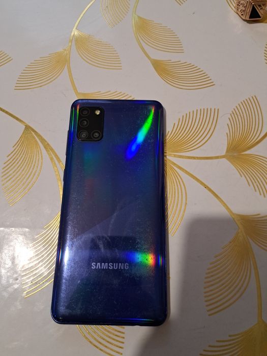 Продам Samsung a31