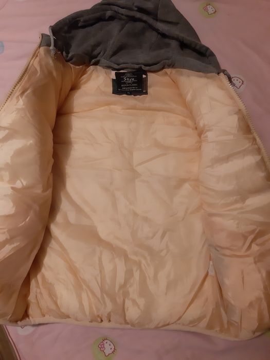 Vesta cu gluga M nou nouta