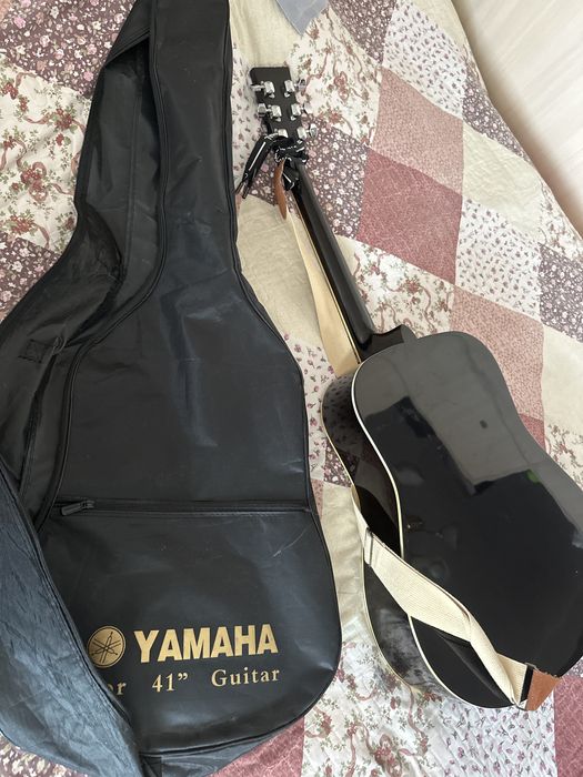 Гитара модельAAG-E120 Agnetha