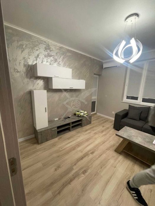 Дава се под наем Двустаен апартамент в Пловдив, Христо Смирненски - 60 кв.м за 498.27 € - Снимка #3