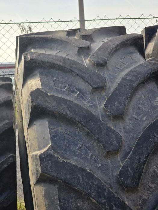 Anvelope 520-70r34 Petlas