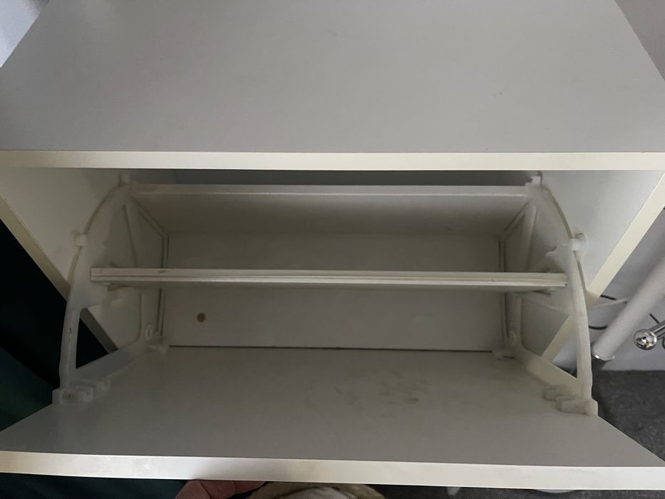 Pantofar alb Ikea