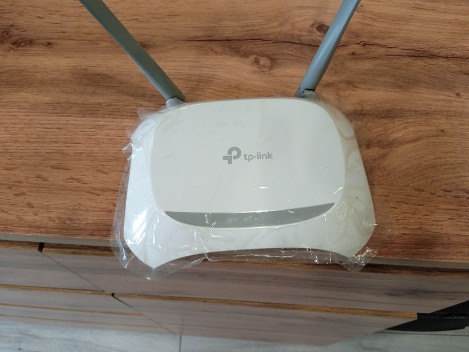 Маршрутизатор - модем Wi-Fi tp link wr 840n