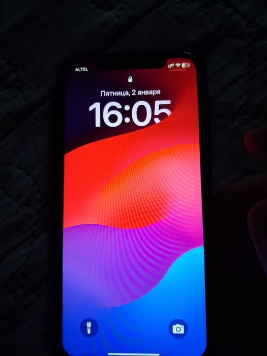 Iphone Xr  на 64gb