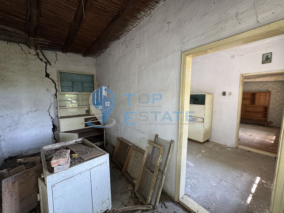 Продава се Къща в с. Горски Сеновец, Област Велико Търново - 50 кв.м за 104 €/кв.м - Снимка #3