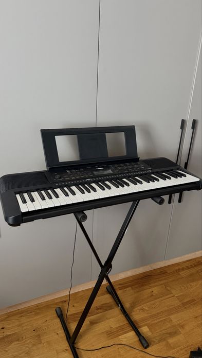СРОЧНО! Yamaha PSR-E273