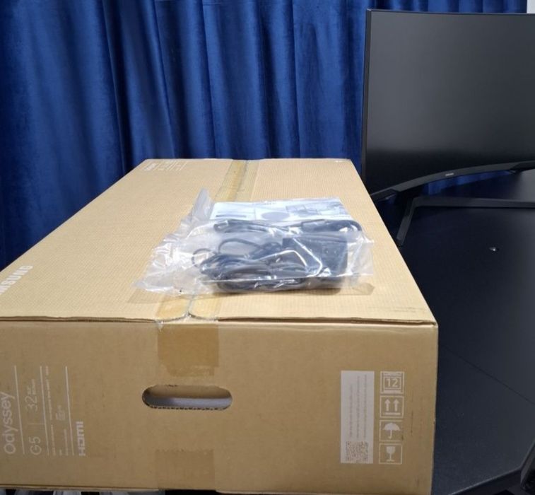 Samsung odysey g5 32" 2K 165hz sotiladi srochno