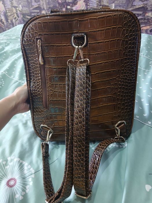 Рюкзак красивый.