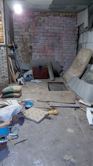 Гараж 6х8 район Жазира.