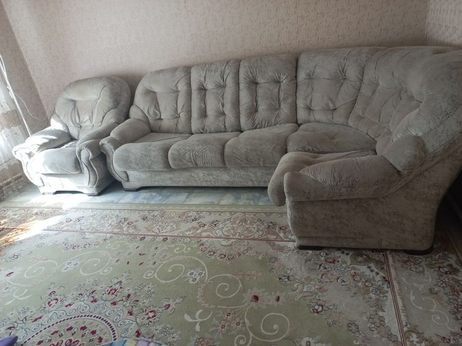 Диван угловой с креслом
