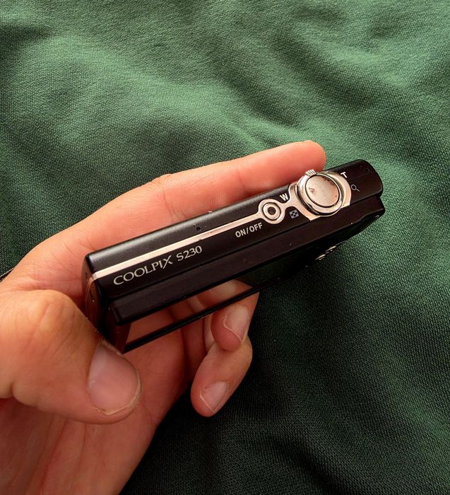 Nikon Coolpix S230 Aparat Foto Digital Compact Camera Digitala Cadou