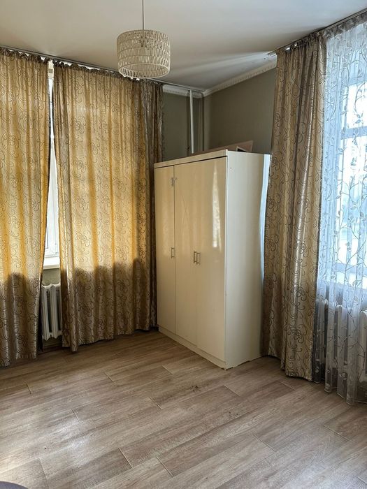 Продам 4-х комнатную квартиру