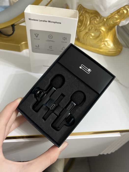 Петличный микрофон