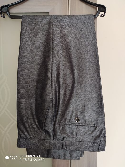 Костюм мужской новый