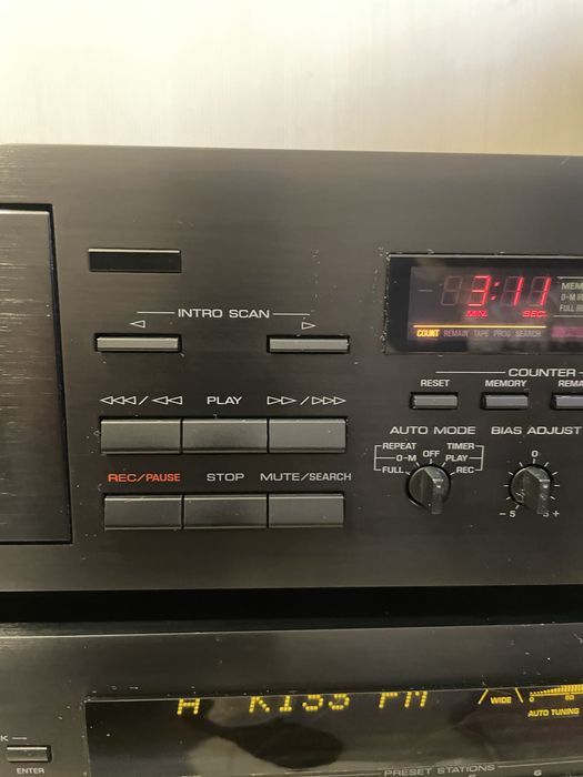 Vând deck +tuner YAMAHA