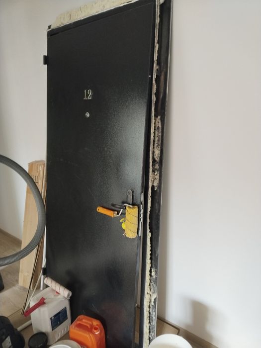 Дверь металлическая