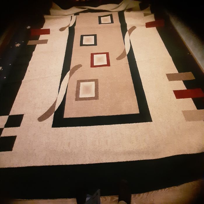 Гилам 3 х 5.30 яхши холатта.