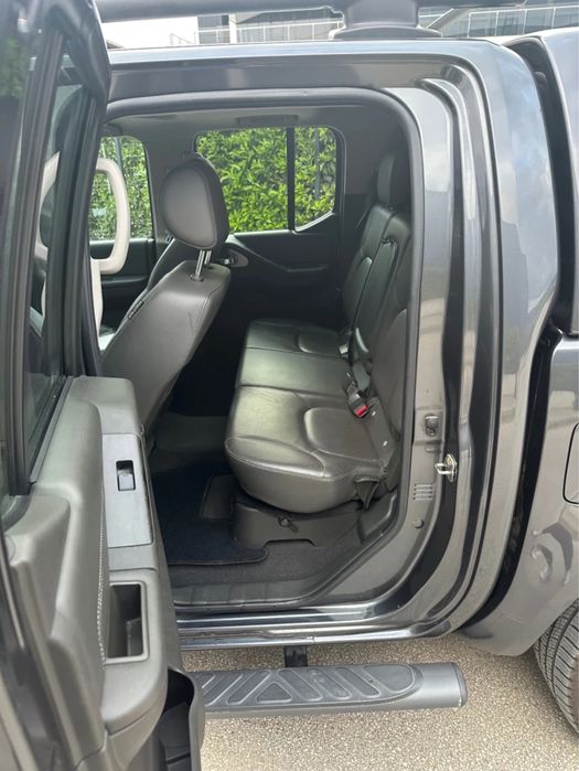 Nissan Navara 3.0D V6
