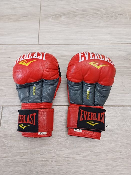 перчатки для мма/рукопашного боя