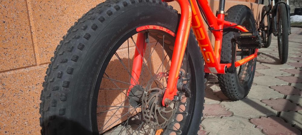 Продам детский велосипед fatbike