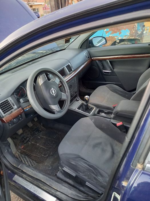 Опел Вектра 2.2 Тди на части !