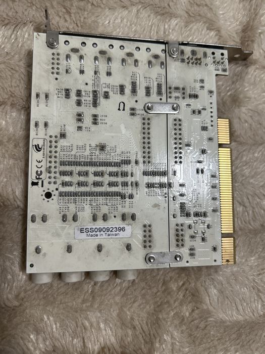 Продам dv-1000-Le и ещо карту для камер