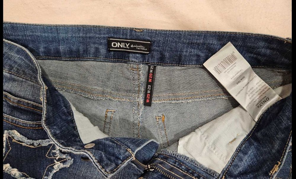 Дамски къси панталонки M-размер