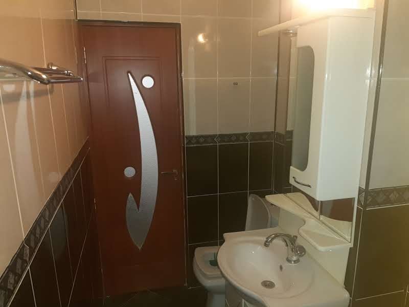 De închiriat ap 2 camere Mărășești