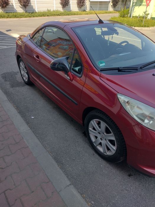 Vănd Peugeot 207 CC