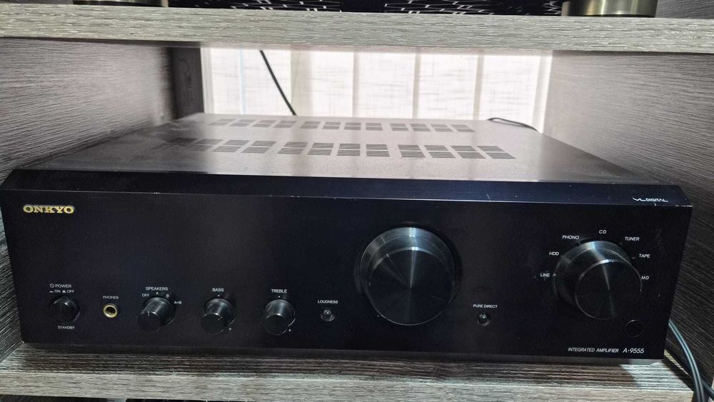 Amplificator integrat Onkyo A-9555