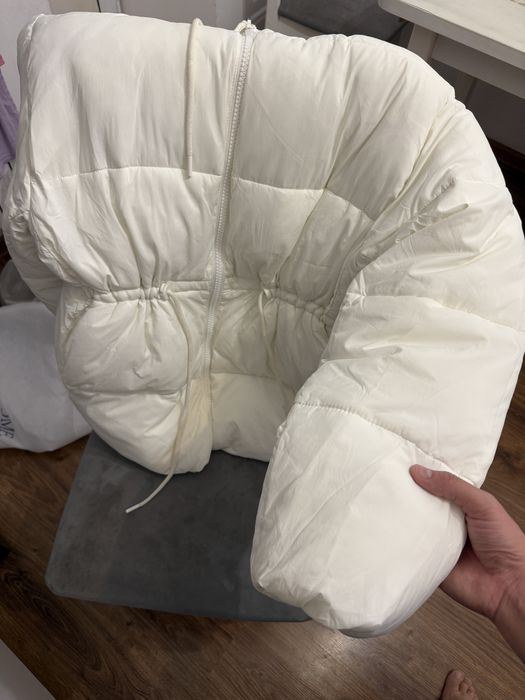 Белый пуховик новый