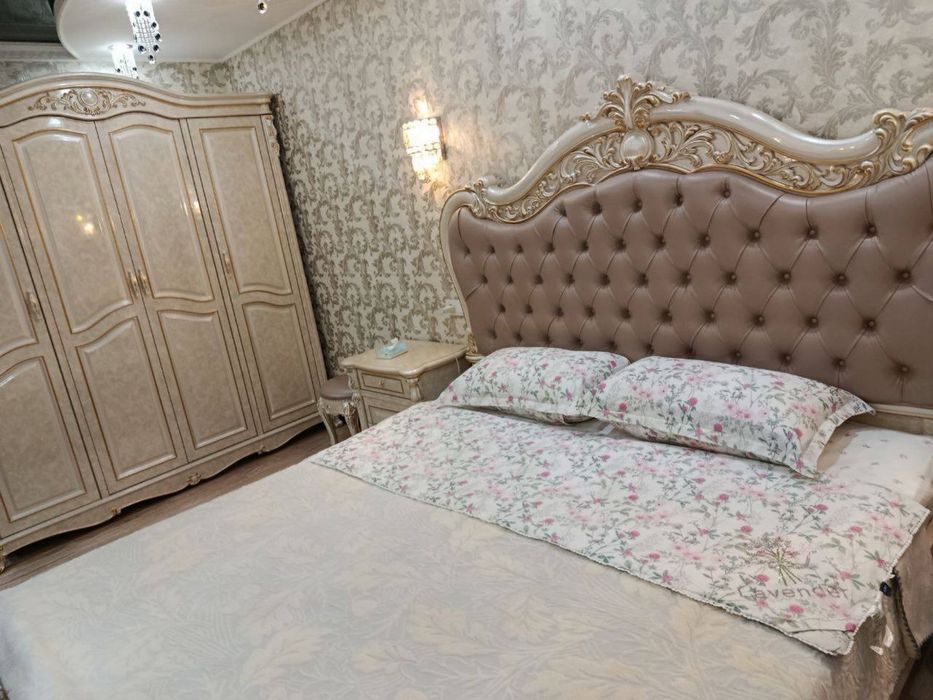 Янгийул шахар Центирида 3 хорали квартира сотилади