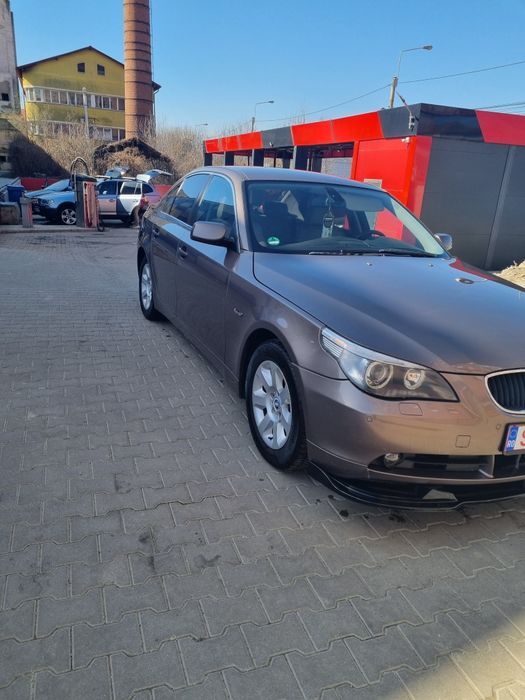 Bmw e60 525i  2004