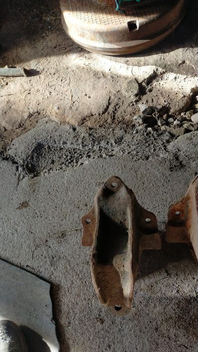 Кронштейн рессорный ЗиЛ 130