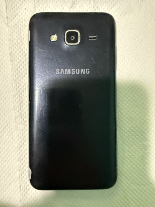 Vând telefoane pentru piese