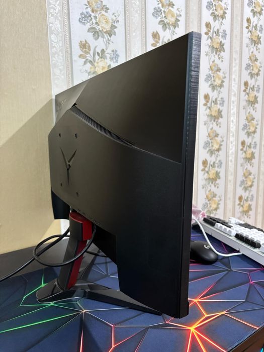 Гейминг монитор acer