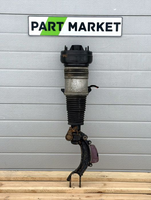 Предна възгланивца Преден амортисьор AUDI A6 A7 C7 4G 4G0616039AE