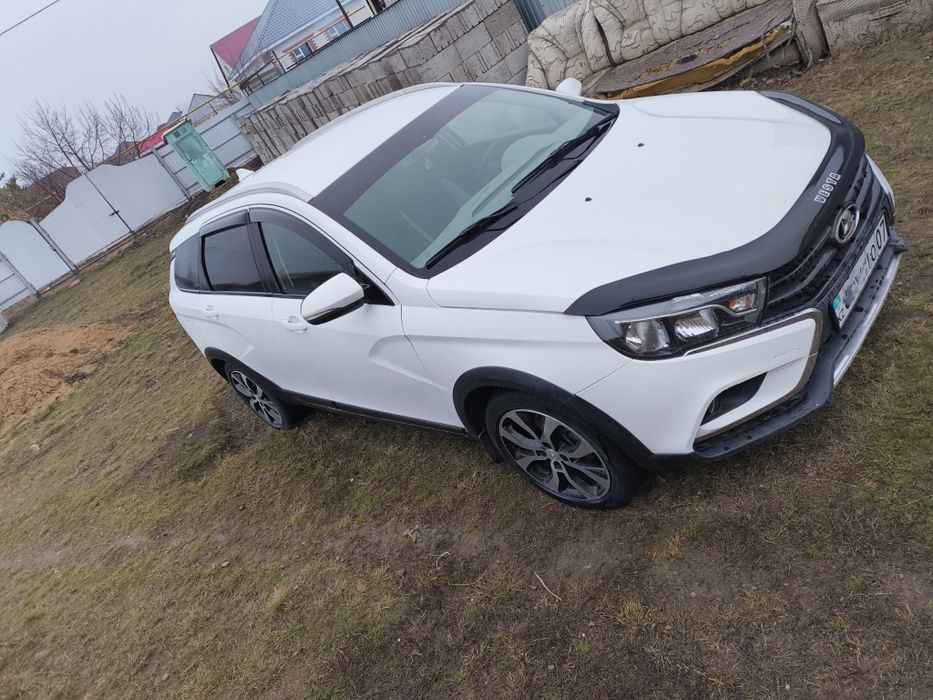 Lada vesta sw cross 2019