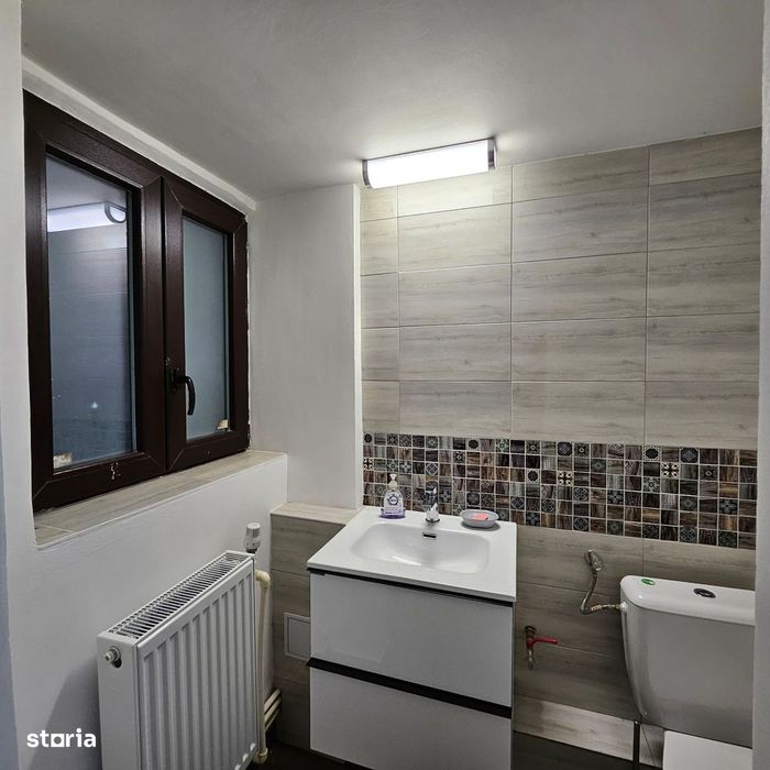 Parter 5camere in vila interbelica/curte/rezidential/comercial/renovat