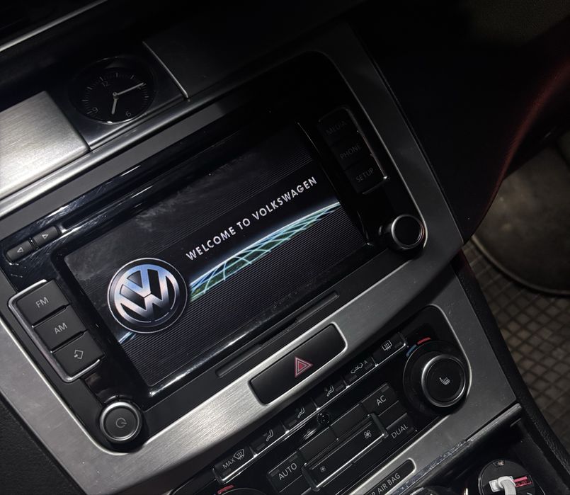 VW RCD 510 Оригинална мултимедия за Passat B6/B7, Golf, Tiguan – Отлично състояние