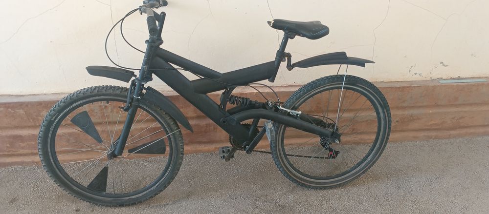 Срочно прадаяутса