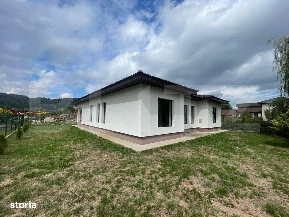Casa, 4 camere, 550 mp teren, cartier Sisesti